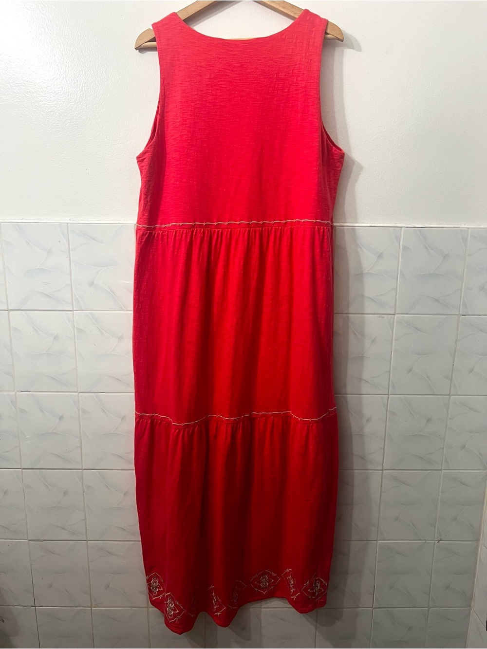 Sleeveless Red Embroidered Maxi Dress - Picture 2 of 9